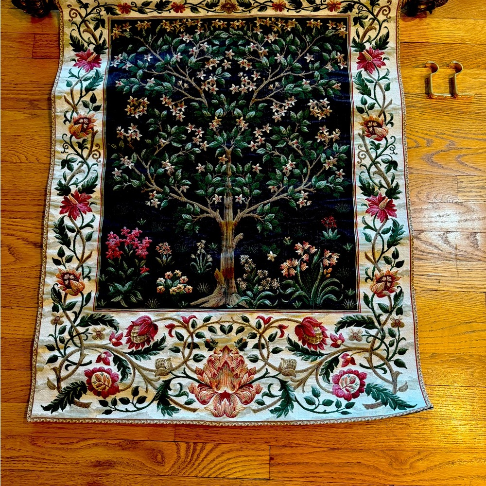 Tapestry wall hanging